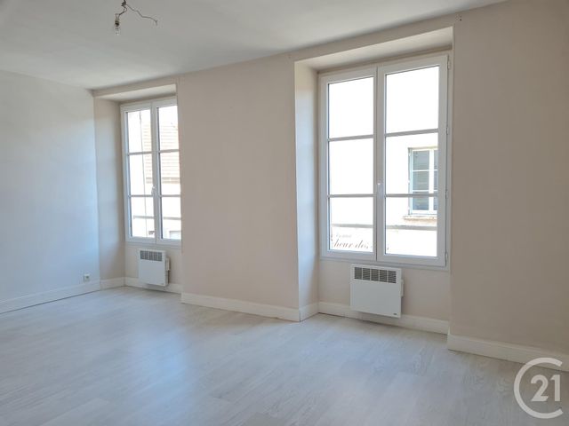 Appartement F2 à louer EPERNON