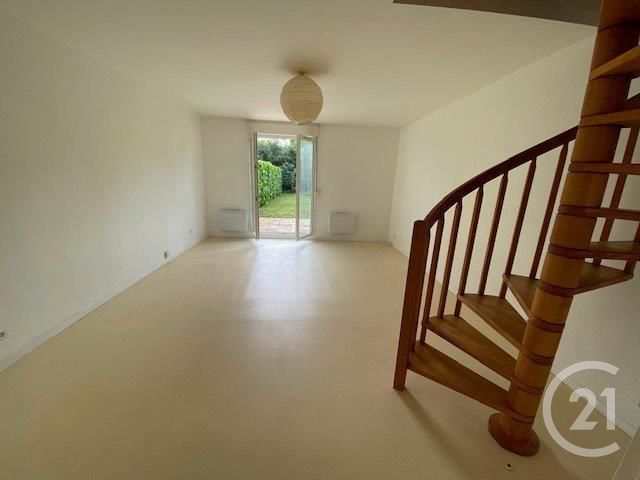 Appartement Duplex à vendre - 3 pièces - 72.93 m2 - MAINTENON - 28 - CENTRE - Century 21 Universal Demeure