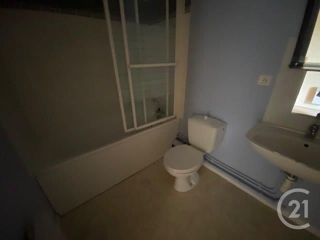 Appartement Duplex à vendre - 3 pièces - 72.93 m2 - MAINTENON - 28 - CENTRE - Century 21 Universal Demeure