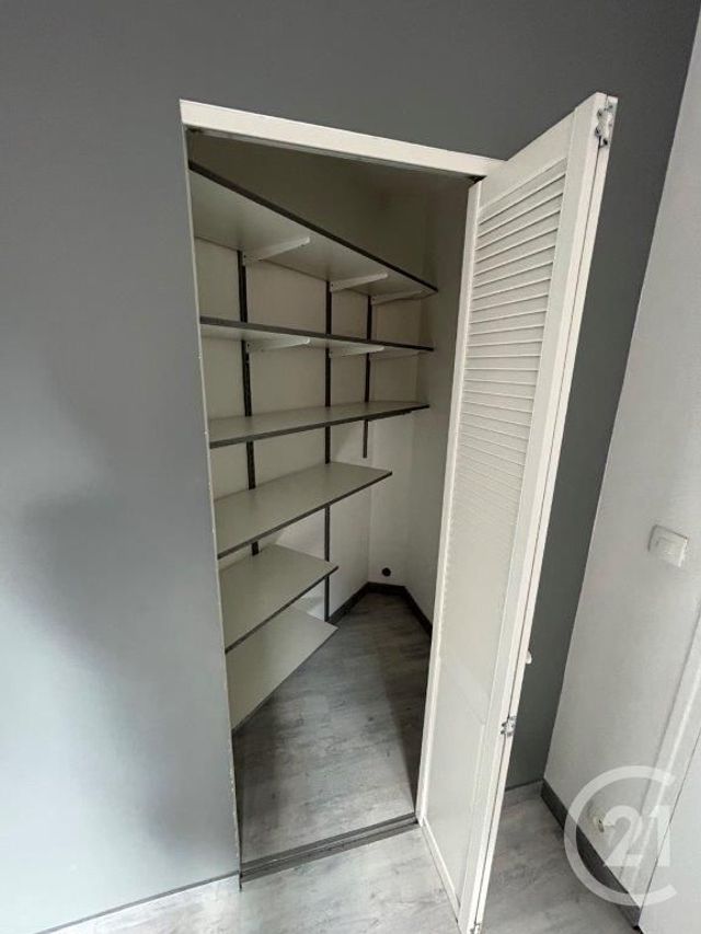 Afficher la photo en grand Appartement F3 à vendre - 3 pièces - 89.0 m2 - EPERNON - 28 - CENTRE - Century 21 Universal Demeure