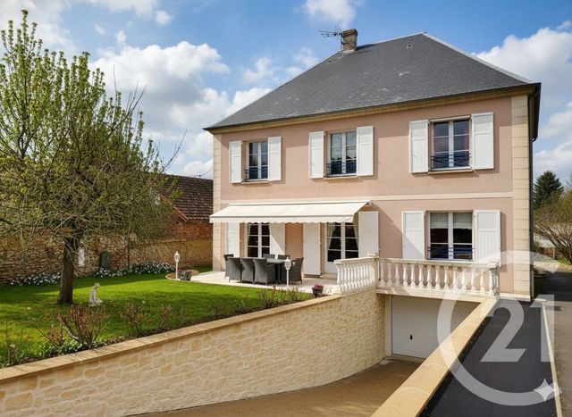maison à vendre - 7 pièces - 167.0 m2 - EPERNON - 28 - CENTRE - Century 21 Universal Demeure