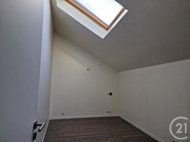 Appartement Duplex à vendre - 2 pièces - 93.0 m2 - GALLARDON - 28 - CENTRE - Century 21 Universal Demeure