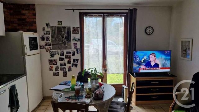 Appartement Studio à vendre - 1 pièce - 25.98 m2 - MAINTENON - 28 - CENTRE - Century 21 Universal Demeure