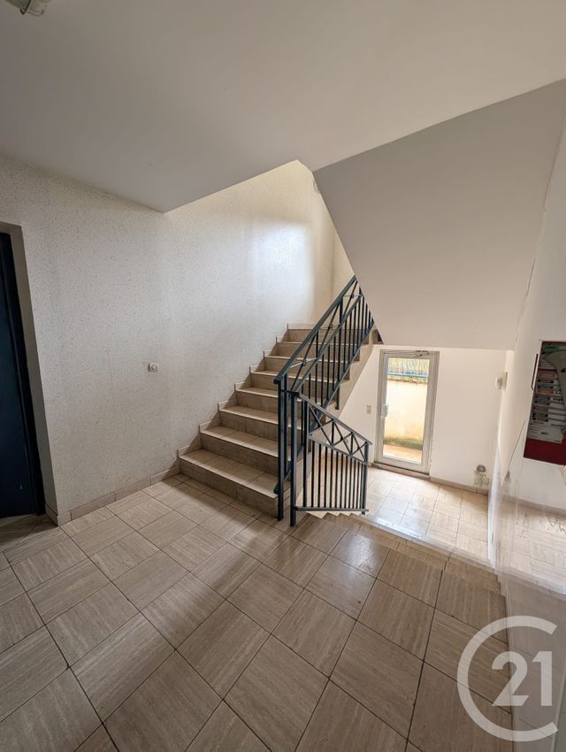 Appartement F4 à vendre - 4 pièces - 72.98 m2 - EPERNON - 28 - CENTRE - Century 21 Universal Demeure