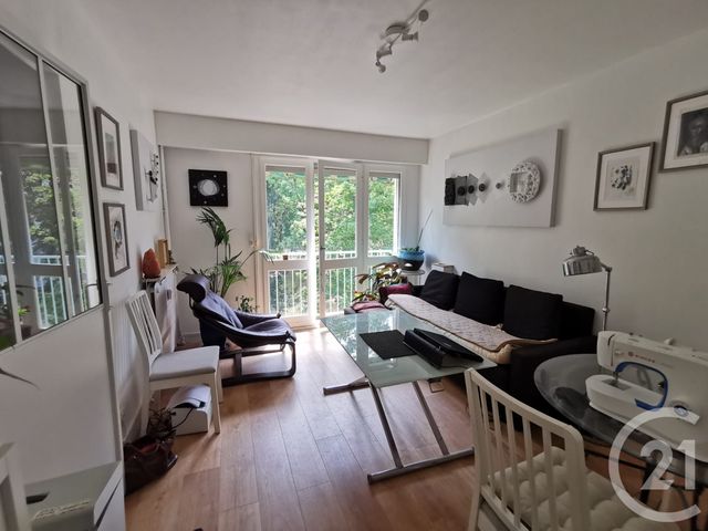 Appartement F2 à vendre EPERNON