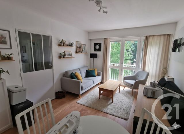 Appartement F2 à vendre EPERNON