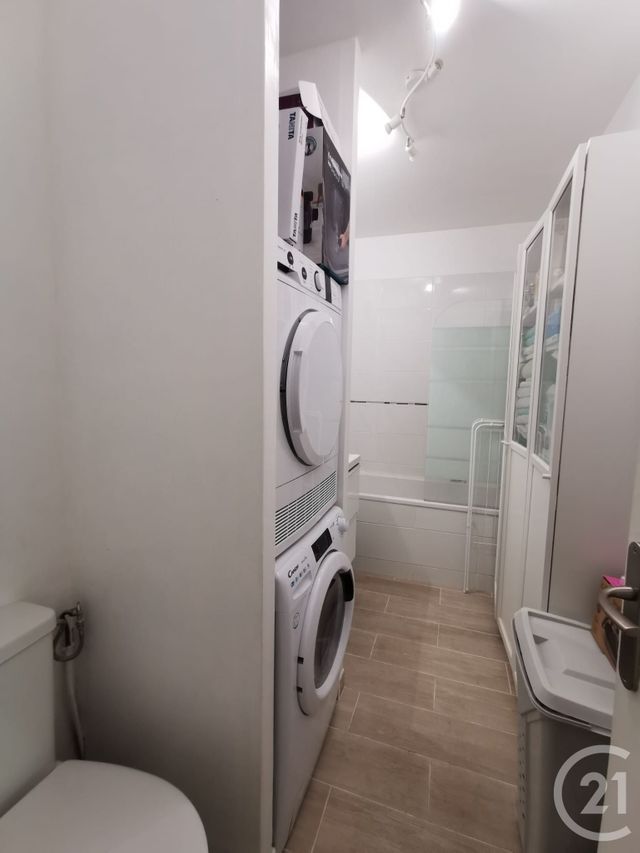 Appartement F2 à vendre - 2 pièces - 39.59 m2 - EPERNON - 28 - CENTRE - Century 21 Universal Demeure