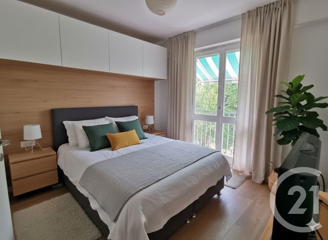 Appartement F2 à vendre - 2 pièces - 39.59 m2 - EPERNON - 28 - CENTRE - Century 21 Universal Demeure