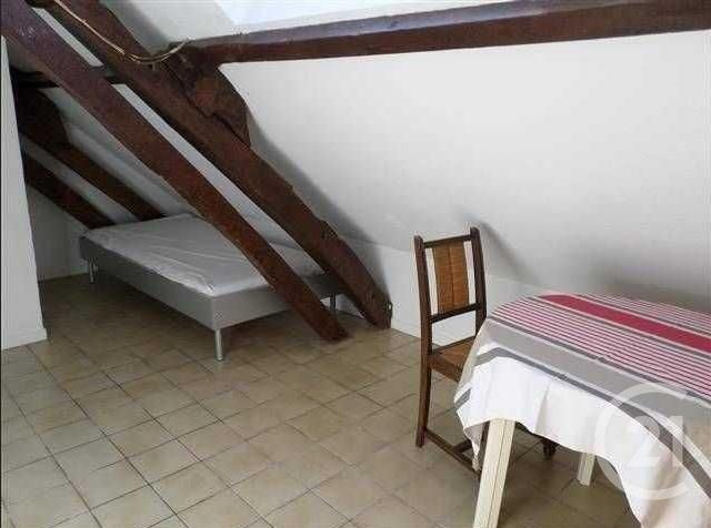 Appartement Studio à vendre - 1 pièce - 10.55 m2 - EPERNON - 28 - CENTRE - Century 21 Universal Demeure