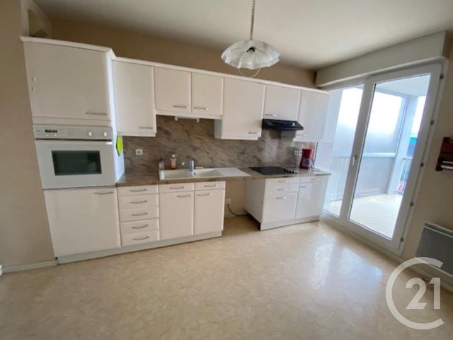 Appartement F3 à vendre - 3 pièces - 83.95 m2 - EPERNON - 28 - CENTRE - Century 21 Universal Demeure