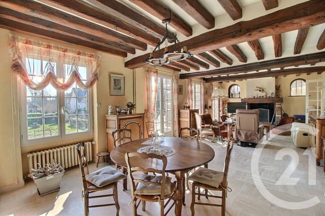 maison à vendre - 8 pièces - 230.0 m2 - LORMAYE - 28 - CENTRE - Century 21 Universal Demeure