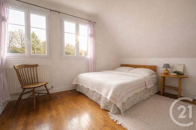 maison à vendre - 7 pièces - 127.0 m2 - RAMBOUILLET - 78 - ILE-DE-FRANCE - Century 21 Universal Demeure