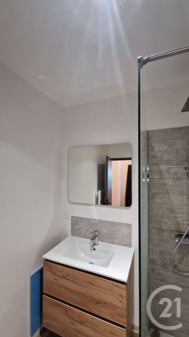 Appartement F2 à vendre - 2 pièces - 45.61 m2 - MAINTENON - 28 - CENTRE - Century 21 Universal Demeure