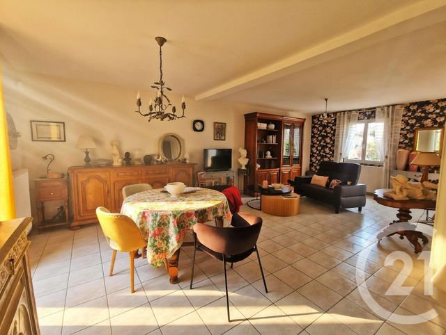 maison à vendre - 7 pièces - 108.0 m2 - EPERNON - 28 - CENTRE - Century 21 Universal Demeure