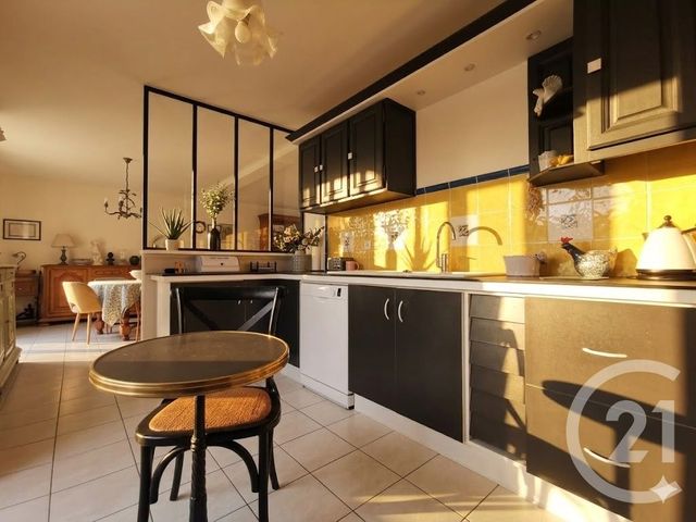 maison à vendre - 7 pièces - 108.0 m2 - EPERNON - 28 - CENTRE - Century 21 Universal Demeure