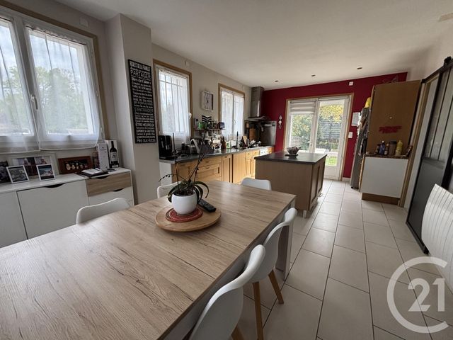 maison à vendre - 7 pièces - 142.0 m2 - LORMAYE - 28 - CENTRE - Century 21 Universal Demeure