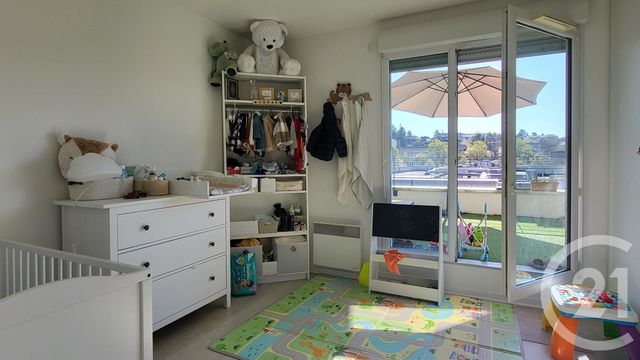 Appartement F3 à vendre - 3 pièces - 76.05 m2 - EPERNON - 28 - CENTRE - Century 21 Universal Demeure