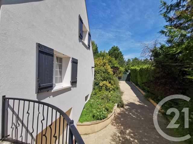 maison à vendre - 9 pièces - 157.0 m2 - EPERNON - 28 - CENTRE - Century 21 Universal Demeure