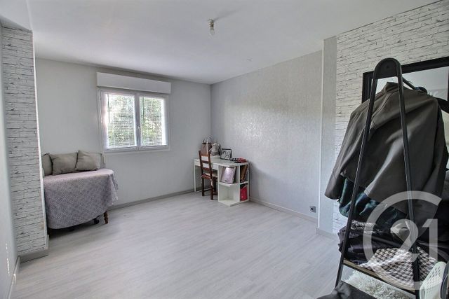 maison à vendre - 6 pièces - 146.0 m2 - LEVES - 28 - CENTRE - Century 21 Universal Demeure