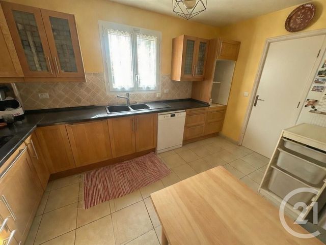 maison à vendre - 7 pièces - 147.4 m2 - EPERNON - 28 - CENTRE - Century 21 Universal Demeure