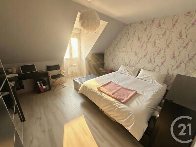 maison à vendre - 7 pièces - 147.4 m2 - EPERNON - 28 - CENTRE - Century 21 Universal Demeure