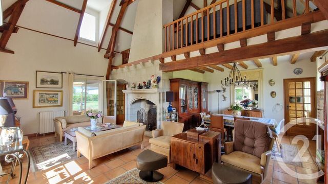 maison à vendre - 7 pièces - 218.0 m2 - BERCHERES ST GERMAIN - 28 - CENTRE - Century 21 Universal Demeure