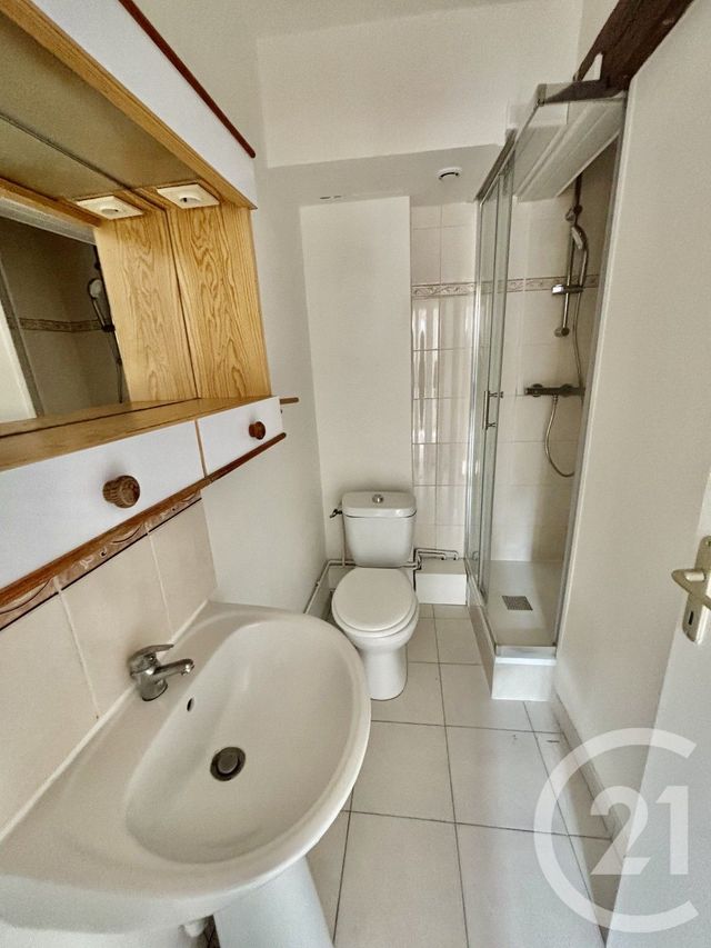 Appartement F3 à vendre - 3 pièces - 43.61 m2 - MAINTENON - 28 - CENTRE - Century 21 Universal Demeure