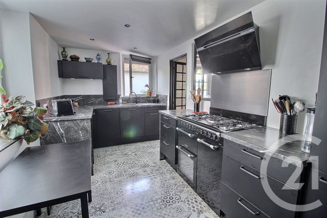 maison à vendre - 6 pièces - 125.0 m2 - NOGENT LE ROI - 28 - CENTRE - Century 21 Universal Demeure