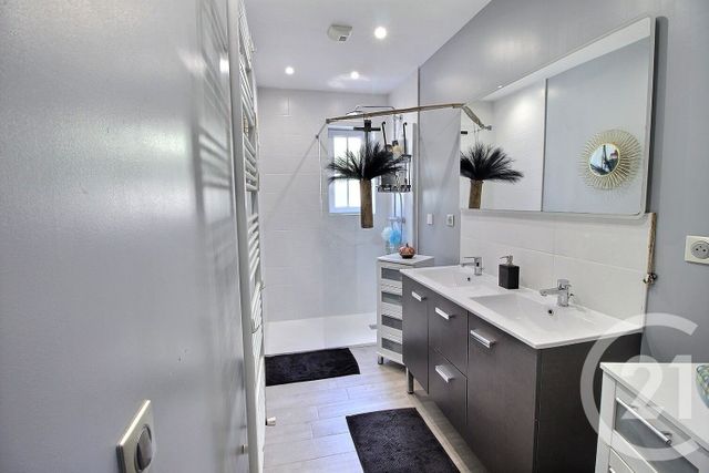 maison à vendre - 6 pièces - 125.0 m2 - NOGENT LE ROI - 28 - CENTRE - Century 21 Universal Demeure