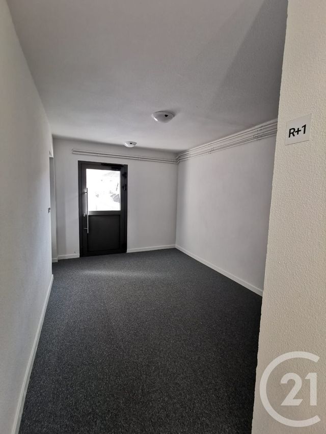 Afficher la photo en grand Appartement F2 à vendre - 2 pièces - 37.07 m2 - EPERNON - 28 - CENTRE - Century 21 Universal Demeure