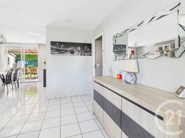 maison à vendre - 5 pièces - 87.0 m2 - NOGENT LE ROI - 28 - CENTRE - Century 21 Universal Demeure