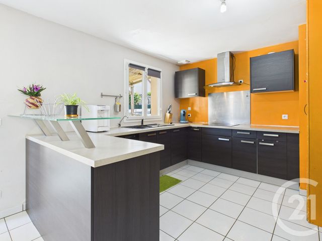 maison à vendre - 5 pièces - 87.0 m2 - NOGENT LE ROI - 28 - CENTRE - Century 21 Universal Demeure