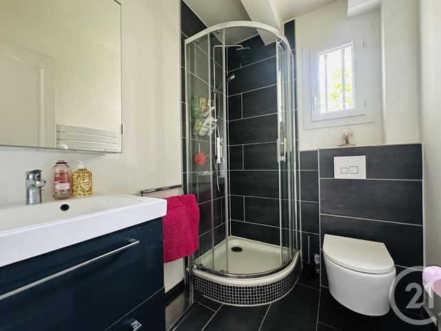 Afficher la photo en grand maison à vendre - 7 pièces - 142.0 m2 - ST ARNOULT EN YVELINES - 78 - ILE-DE-FRANCE - Century 21 Universal Demeure