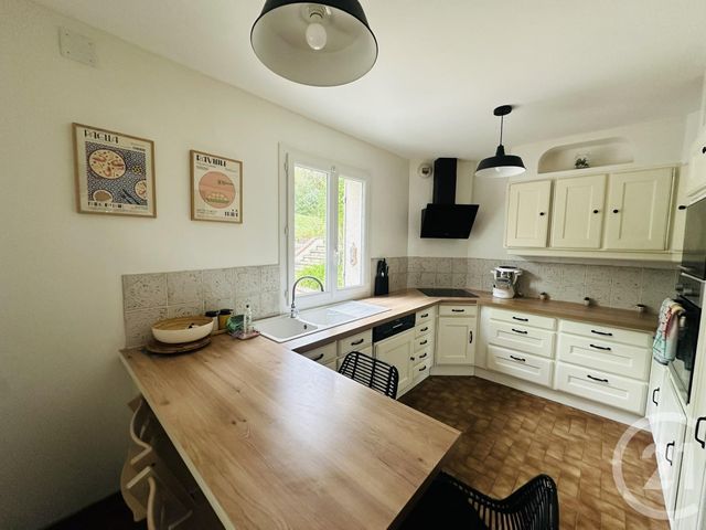 Afficher la photo en grand maison à vendre - 7 pièces - 142.0 m2 - ST ARNOULT EN YVELINES - 78 - ILE-DE-FRANCE - Century 21 Universal Demeure