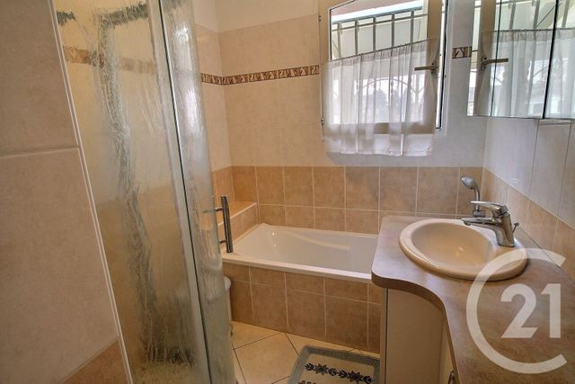 maison à vendre - 6 pièces - 124.0 m2 - NOGENT LE ROI - 28 - CENTRE - Century 21 Universal Demeure