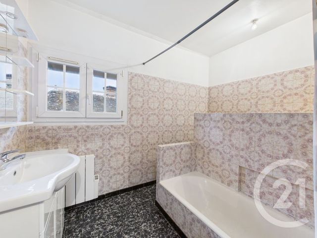 maison à vendre - 5 pièces - 69.0 m2 - VILLEMEUX SUR EURE - 28 - CENTRE - Century 21 Universal Demeure