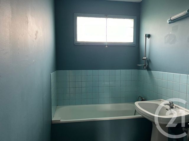 maison à vendre - 4 pièces - 65.0 m2 - EPERNON - 28 - CENTRE - Century 21 Universal Demeure