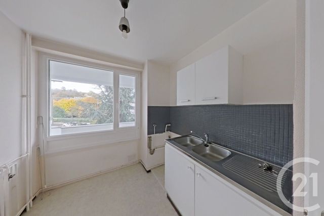 Appartement F4 à vendre - 4 pièces - 66.04 m2 - ST GERMAIN EN LAYE - 78 - ILE-DE-FRANCE - Century 21 Universal Demeure