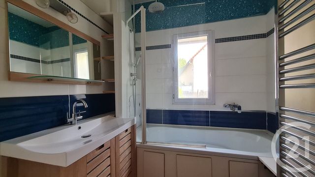 maison à vendre - 3 pièces - 63.37 m2 - MAINTENON - 28 - CENTRE - Century 21 Universal Demeure