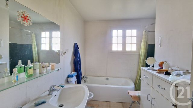 maison à vendre - 8 pièces - 150.0 m2 - MAINTENON - 28 - CENTRE - Century 21 Universal Demeure