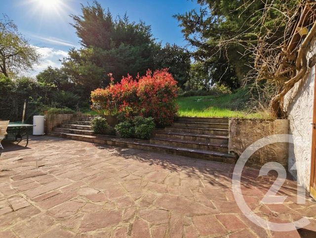 maison à vendre - 7 pièces - 213.04 m2 - AUNEAU BLEURY ST SYMPHORIEN - 28 - CENTRE - Century 21 Universal Demeure