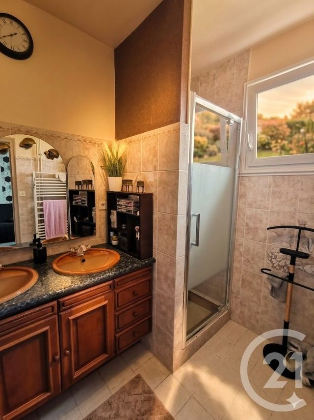 maison à vendre - 8 pièces - 137.0 m2 - EPERNON - 28 - CENTRE - Century 21 Universal Demeure