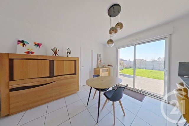 maison à vendre - 5 pièces - 98.0 m2 - AUNEAU BLEURY ST SYMPHORIEN - 28 - CENTRE - Century 21 Universal Demeure