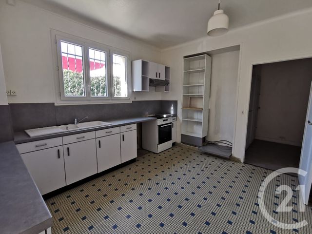 maison à vendre - 11 pièces - 218.0 m2 - MAINTENON - 28 - CENTRE - Century 21 Universal Demeure