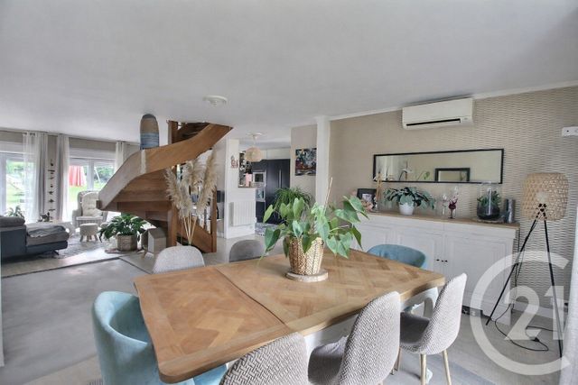 maison à vendre - 5 pièces - 133.85 m2 - NOGENT LE ROI - 28 - CENTRE - Century 21 Universal Demeure
