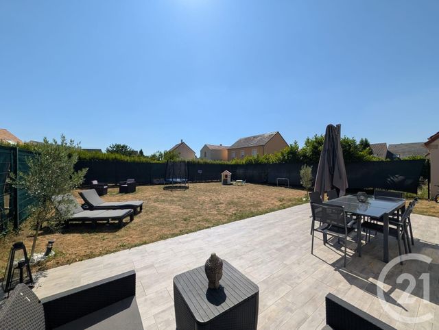 maison à vendre - 5 pièces - 100.77 m2 - AUNEAU BLEURY ST SYMPHORIEN - 28 - CENTRE - Century 21 Universal Demeure