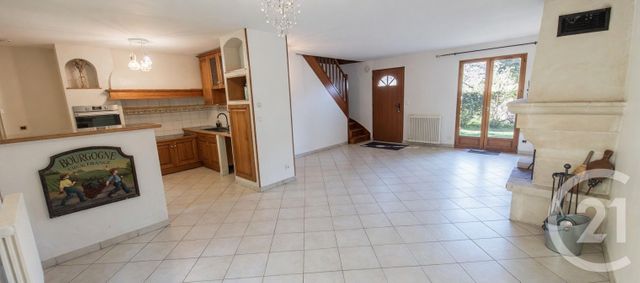 maison à vendre - 6 pièces - 120.0 m2 - DROUE SUR DROUETTE - 28 - CENTRE - Century 21 Universal Demeure