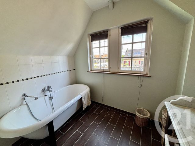 maison à vendre - 5 pièces - 115.0 m2 - NOGENT LE ROI - 28 - CENTRE - Century 21 Universal Demeure