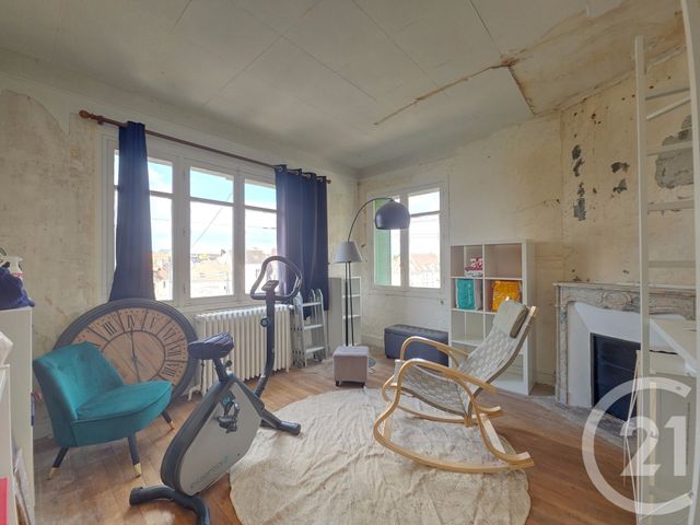 maison à vendre - 6 pièces - 136.0 m2 - MAINTENON - 28 - CENTRE - Century 21 Universal Demeure