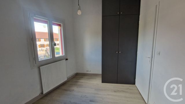 maison à vendre - 5 pièces - 76.0 m2 - MAINTENON - 28 - CENTRE - Century 21 Universal Demeure